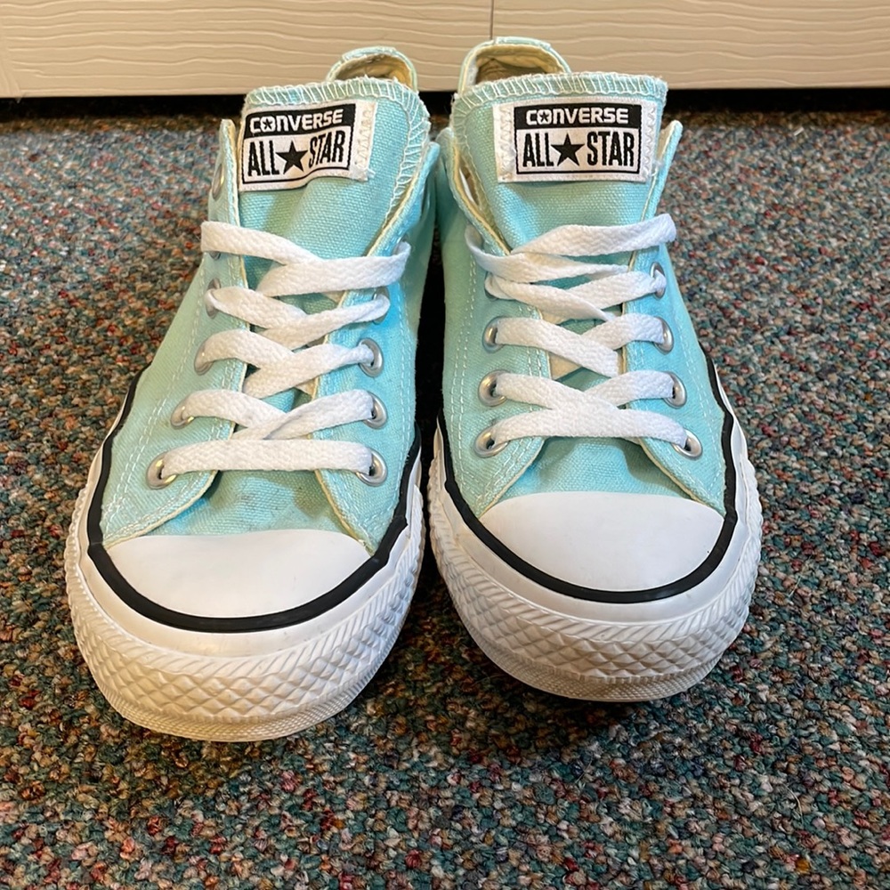 Light blue Converse low top all stars